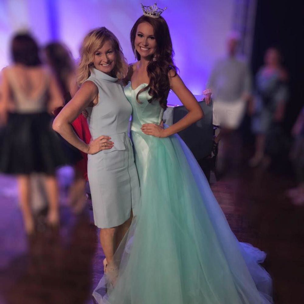 Meet your Posher, Victoria